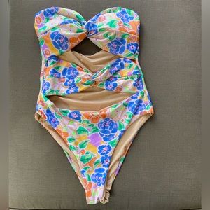 Women’s Floral One-piece suit